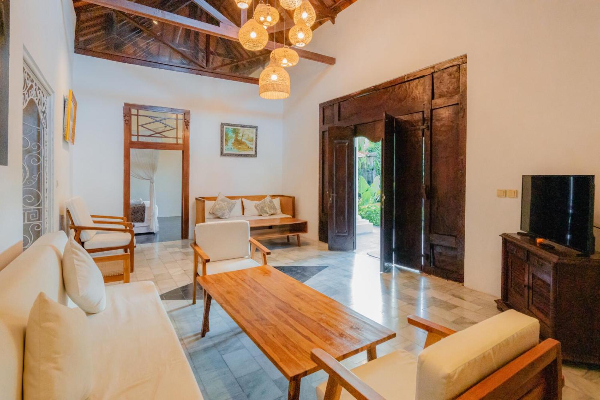 Villa 5 Bedroom Etnik In With Big Garden And Private Pool